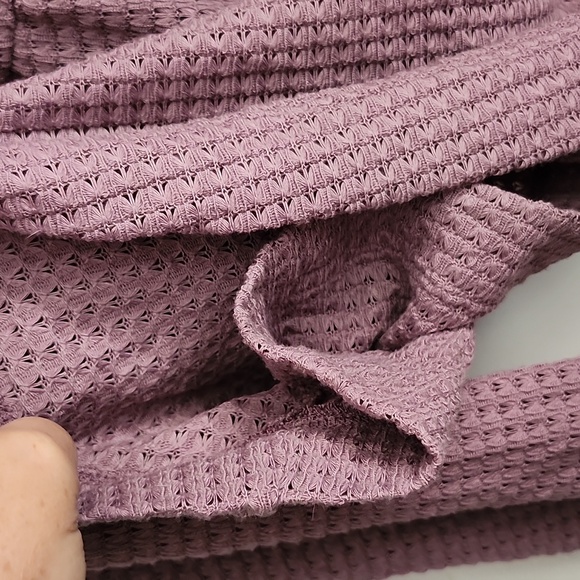 SO® Peplum Henley Hoodie - Picture 10 of 11